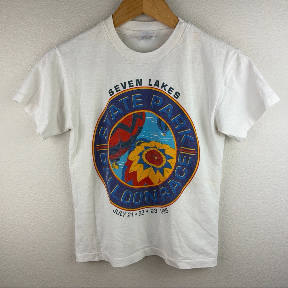 Vintage Hanes Heavyweight Shirt 1995 Balloon Race Single Stitch White Boys Large
